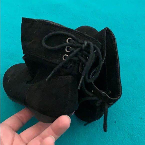 Sold - Picture 3 of 3